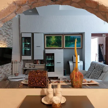Apartman Nela * Juršići
