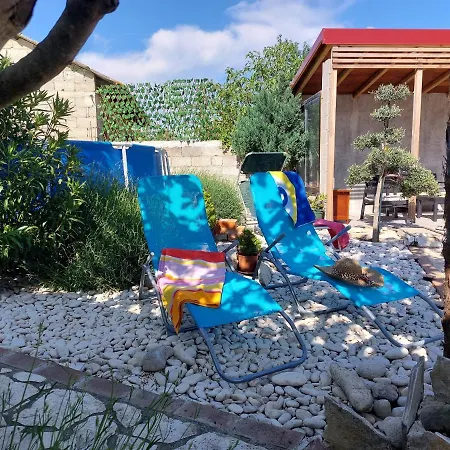 Apartman Nela Rum i privatbostad Juršići