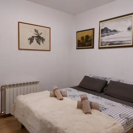 Apartman Nela Rum i privatbostad Juršići